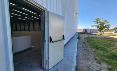 Depósito 5.400 m2 a estrenar -  spegazzini