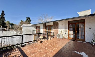 Oportunidad de inversión, Casa en venta en mendoza