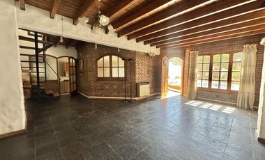 Oportunidad de inversión, Casa en venta en mendoza