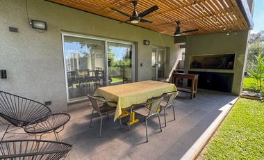 Venta Casa en Club Logaritmo, Ibarlucea – APTA CRÉDITO