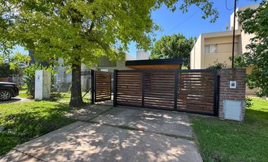 Venta Casa en Club Logaritmo, Ibarlucea – APTA CRÉDITO