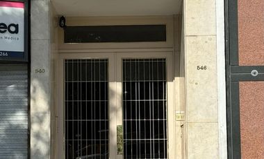 Oficina en Venta de dos plantas sobre Av 9 de Julio con amplia vista panorámica