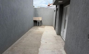 Casa ph 2 amb en alquiler - General Pacheco - Tigre - Javier Quintana Inmobiliaria