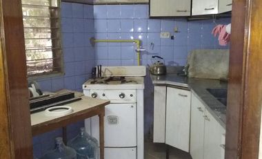 venta   local   213 m2  caseros