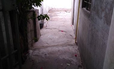 venta   local   213 m2  caseros