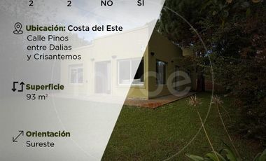 Calle Pinos entre Dalias y Crisantemos - Amplia vivienda en Costa del Este