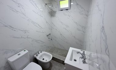 Depto de 2 amb. de 60 m2 con posibilidad de financiación del 50% a la venta en Cañuelas