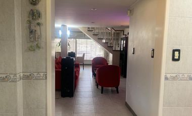 Casa en  muy buen estado