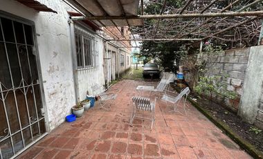 Casa con 2 Dptos a terminar