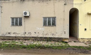 Casa con 2 Dptos a terminar