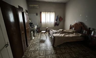 Casa con 2 Dptos a terminar