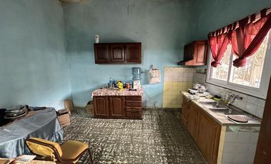 Casa con 2 Dptos a terminar