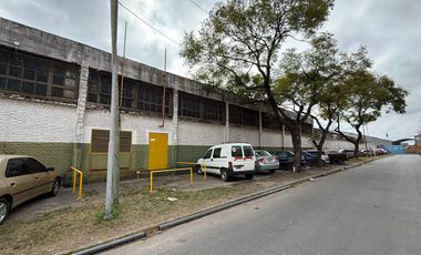 Excelente Deposito Nave Industrial de 15.528 mts cub Parque Industrial Lanus