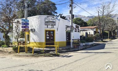 Local en venta - Sobre Av. Los Cesares y Av. Dos Venados