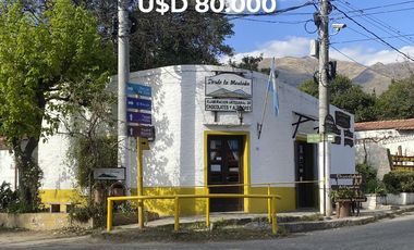 Local en venta - Sobre Av. Los Cesares y Av. Dos Venados