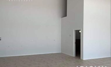 Local en VENTA en Complejo Cabral - Canning.