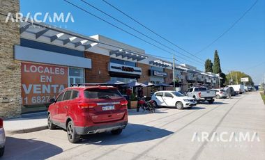 Local en VENTA en Complejo Cabral - Canning.