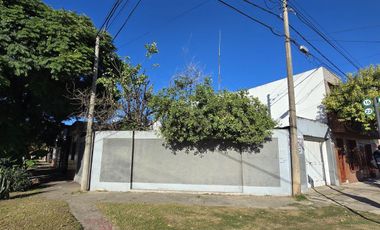 Casa en Castelli y P. Dusso