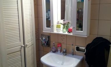 Venta - Hermoso Chalet de 5 dormitorios, fondo libre y quincho.