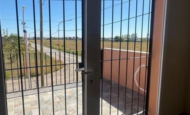 VENTA DÚPLEX (A ESTRENAR) DOS DORMITORIOS - FERNANDEZ ORO