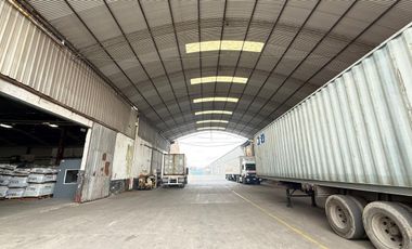 Excelente Deposito Nave Industrial de 8100 mts cub Parque Industrial Lanus