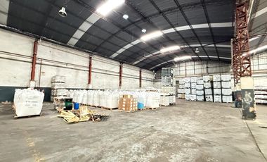 Excelente Deposito Nave Industrial de 8100 mts cub Parque Industrial Lanus