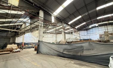 Excelente Deposito Nave Industrial de 8100 mts cub Parque Industrial Lanus