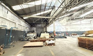 Excelente Deposito Nave Industrial de 8100 mts cub Parque Industrial Lanus