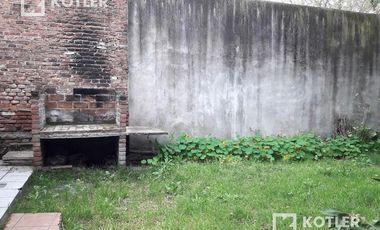 Casa de 3 amb en Temperley Este.