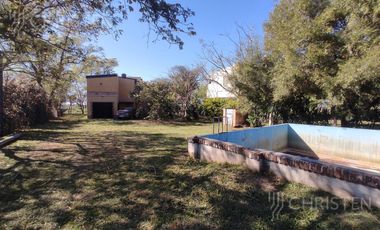 Venta Casaquinta sobre el rio cuenta con 2 habitaciones Arroyo Leyes