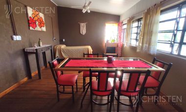 Venta Casaquinta sobre el rio cuenta con 2 habitaciones Arroyo Leyes