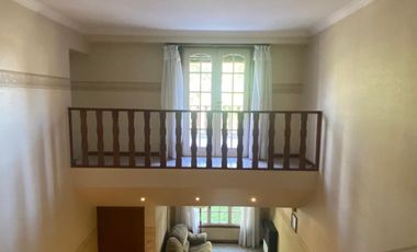 Chalet en Colinas De Peralta Ramos con quincho y parque