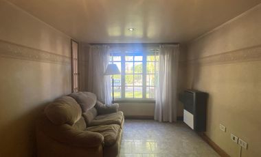 Chalet en Colinas De Peralta Ramos con quincho y parque