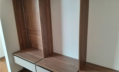 ARRIENDO APTO 62 M2 SENIOR SUITES GUAYMARAL | 650 |