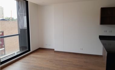 ARRIENDO APTO 62 M2 SENIOR SUITES GUAYMARAL | 650 |