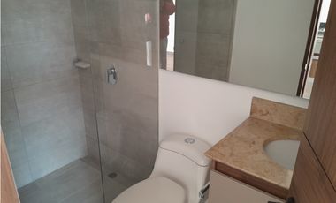 ARRIENDO APTO 62 M2 SENIOR SUITES GUAYMARAL | 650 |