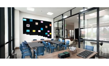 ARRIENDO APTO 62 M2 SENIOR SUITES GUAYMARAL | 650 |