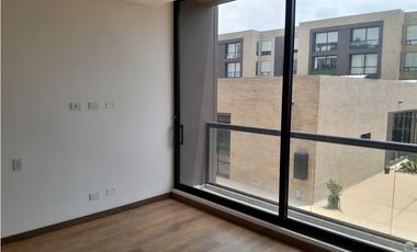 ARRIENDO APTO 62 M2 SENIOR SUITES GUAYMARAL | 650 |