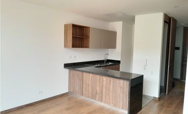 ARRIENDO APTO 62 M2 SENIOR SUITES GUAYMARAL | 650 |