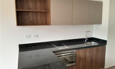 ARRIENDO APTO 62 M2 SENIOR SUITES GUAYMARAL | 650 |