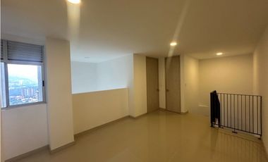 Apartamento duplex en Arriendo en Itagui Suramérica