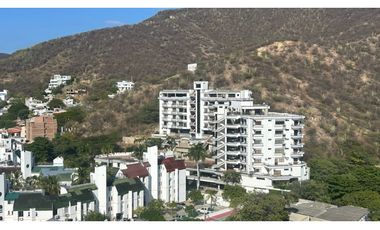 Apartamento con vista al mar Turístico Cerca a todo - 005