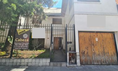 CASA EN VENTA PARA USO COMERCIAL - QUILMES CENTRO - PLAZA CONESA