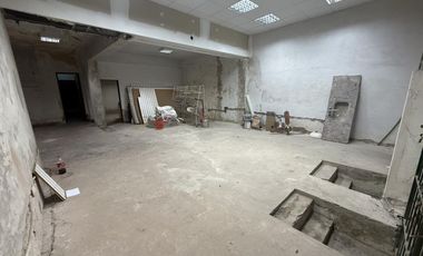 Local profesional independiente de 100 m² – Sin expensas – Lomas de Zamora