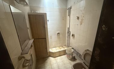 Local profesional independiente de 100 m² – Sin expensas – Lomas de Zamora