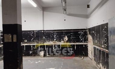 Venta de Galpón 200M² Aproximados  en San Justo  Buen Estado