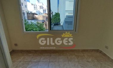 Alquiler Departamento 2 Ambientes  en Ramos Mejia  Muy buen estado Ideal Vivienda o Uso Profesional