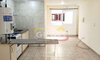 Alquiler Departamento 2 Ambientes  en Ramos Mejia  Muy buen estado Ideal Vivienda o Uso Profesional