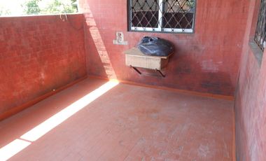 Venta Galpón/Local en Ramos Mejia en 2 Plantas con Renta Activa