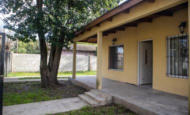 Casa en venta en Salvador Maria, Lobos